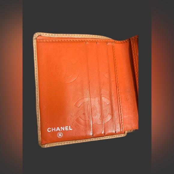 Chanel CC Quilted Leather Wallet. Orange and Tan - Picture 5 of 8